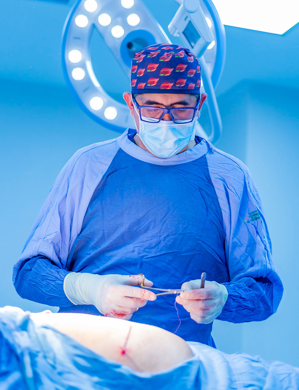 Dr David Barzallo Cirujano General Cuenca1-min